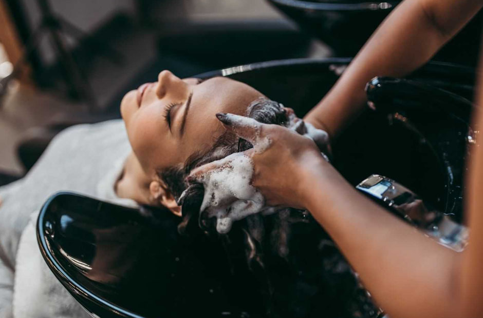 How do Beauty Salons Shape Modern Self Care Routines