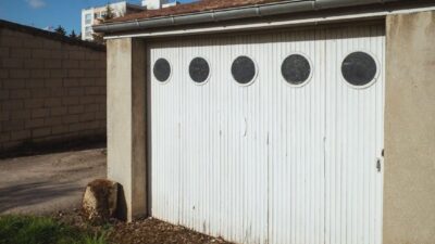 The Benefits of Investing in a High Quality Garage Door