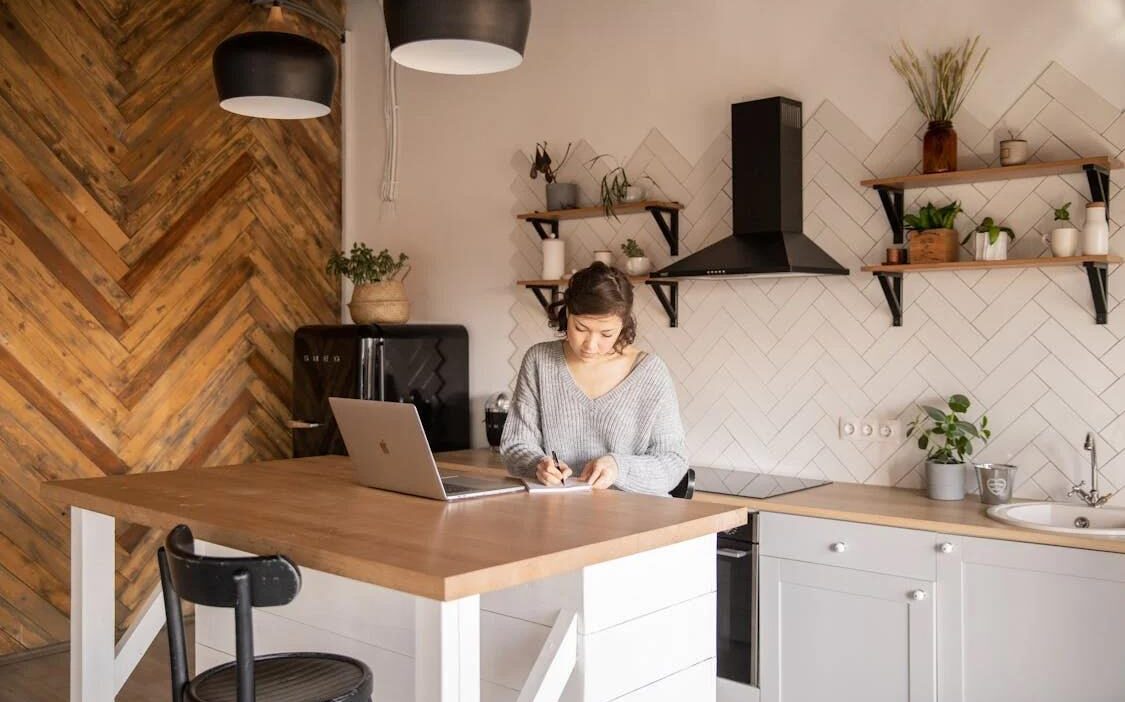 How to Start a Small Business with Limited Resources