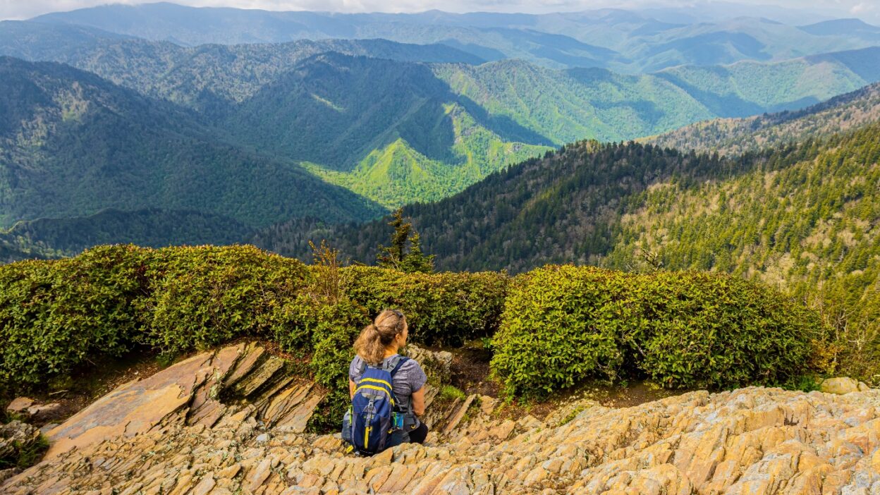 A Complete Guide to Planning a Peaceful Mountain Getaway