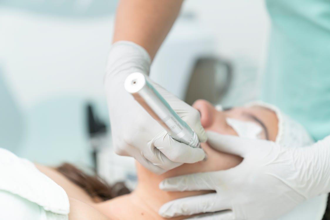 A Simple Guide to Microneedling for Healthier Skin