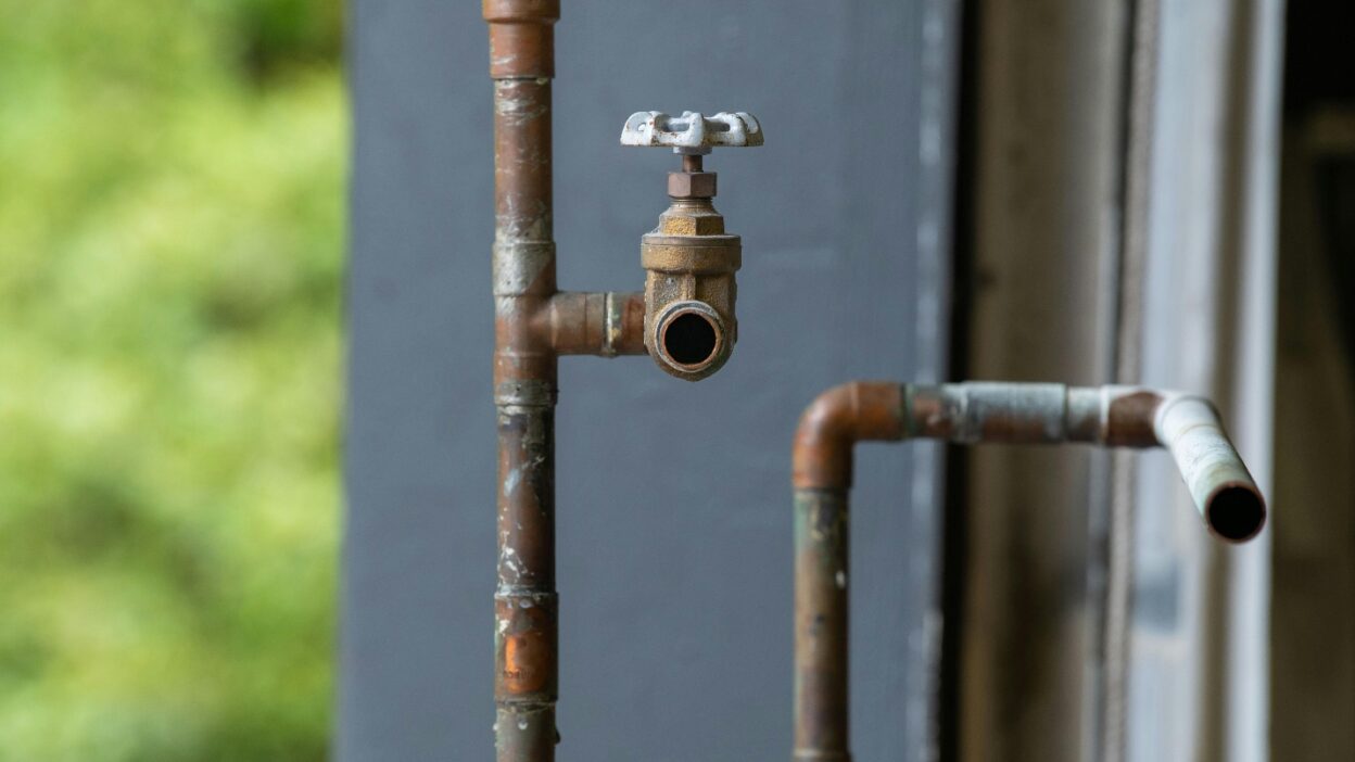 The Plumbing Issues You Should Never Ignore at Home