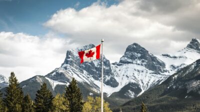 How to Plan a Stress Free International Vacation to Canada