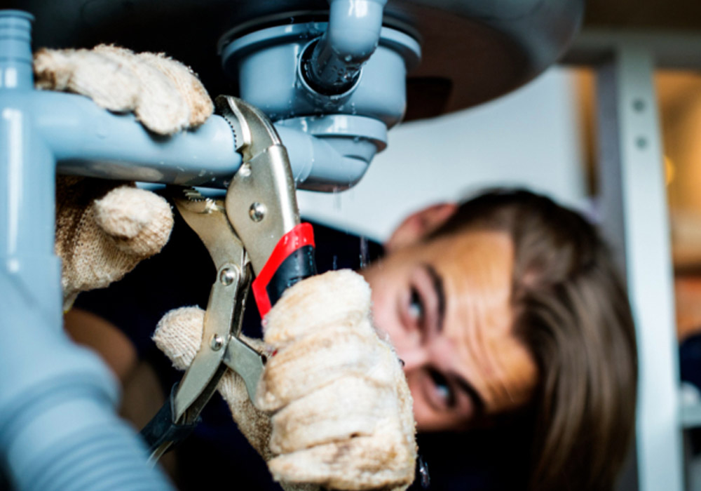 What Causes Clogged Drains